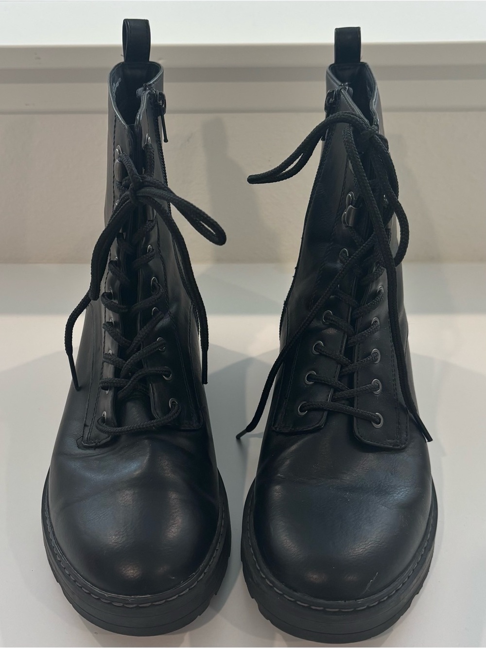 Universal Thread Black Lace-Up Combat Boots Size 10